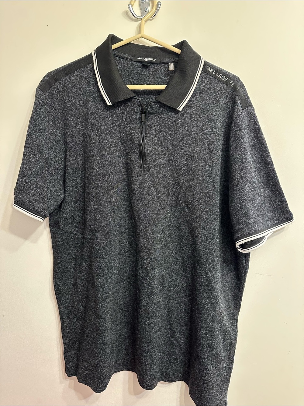 Karl Lagerfeld Paris Men’s XL Half Zip Polo Shirt Gray Designer Short Sleeve - Picture 9 of 9